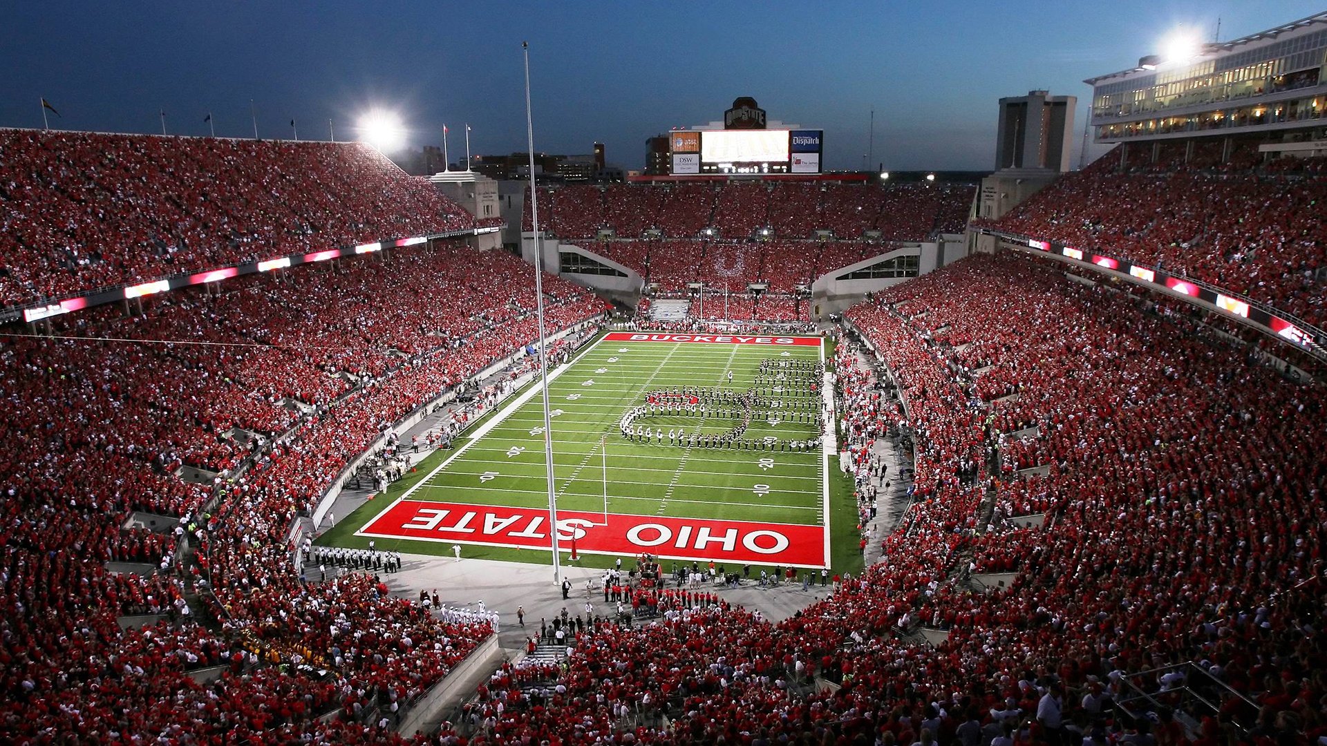 _虚拟现实:最前沿科技助阵比赛体验升级_,虚拟现实最新技术