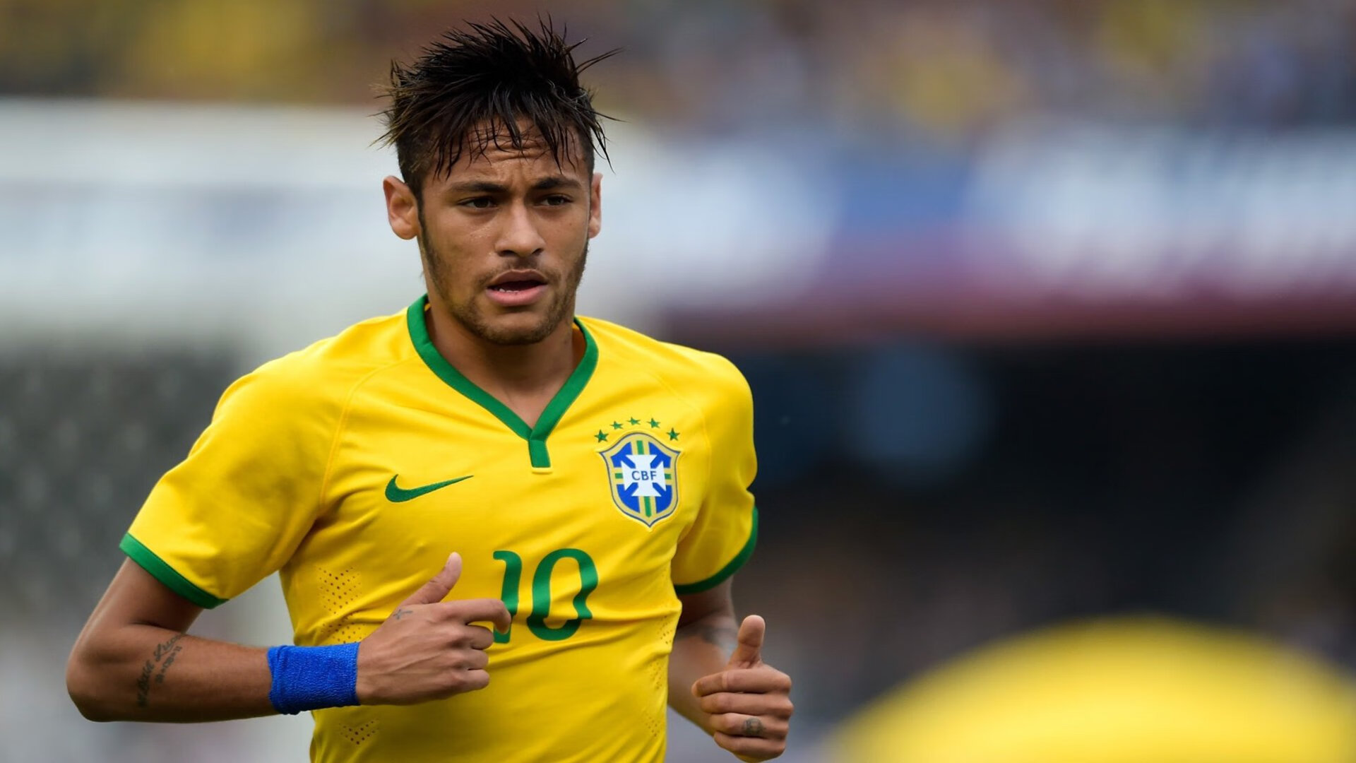 “经典战役回顾：疫情后最激烈、最感人的比赛瞬间”，2020战疫感人一幕